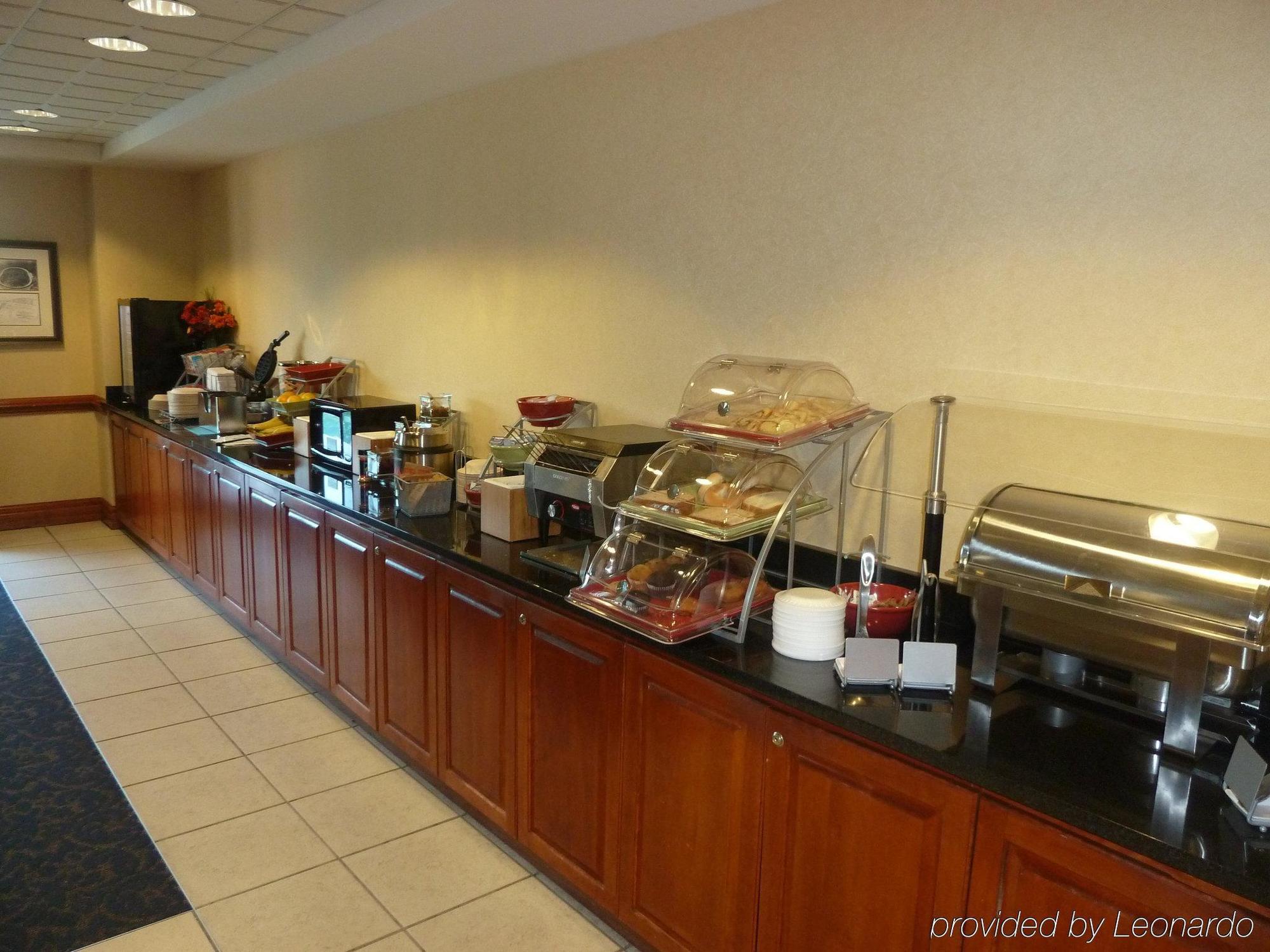 Hotel Wingate By Wyndham Charlotte Mills/speedway 3*