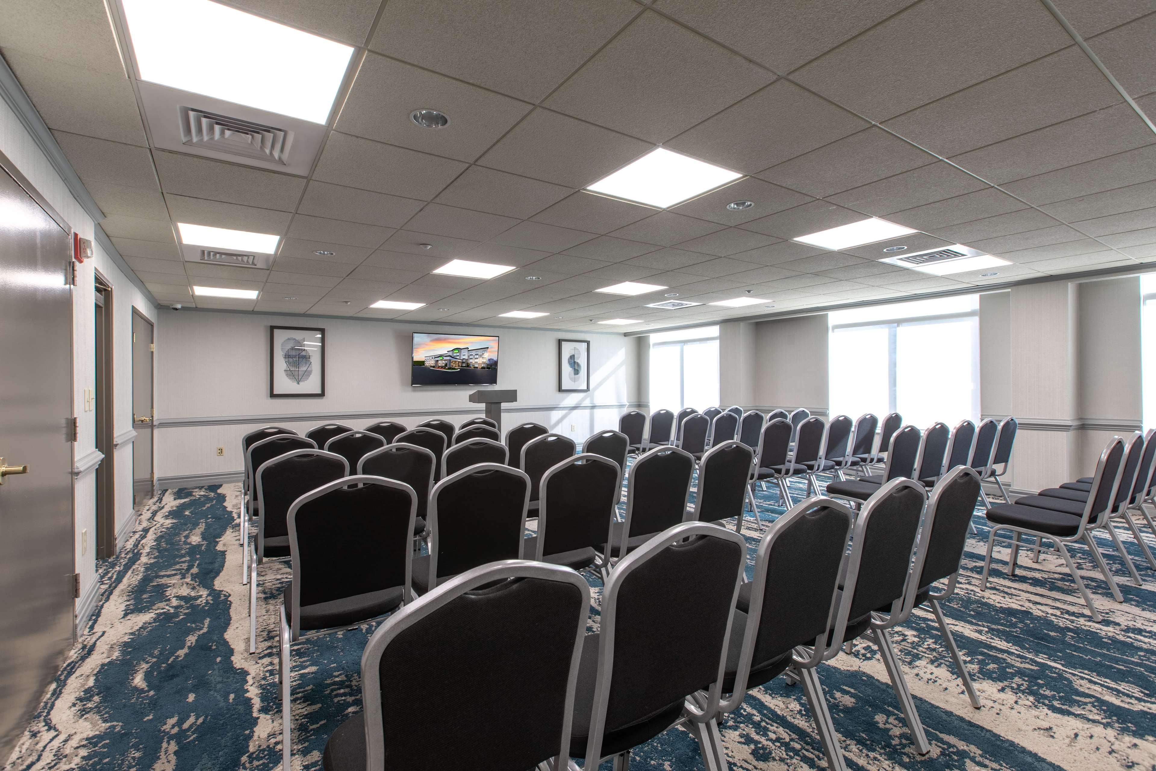 Wingate By Wyndham Charlotte Mills/speedway Hotel