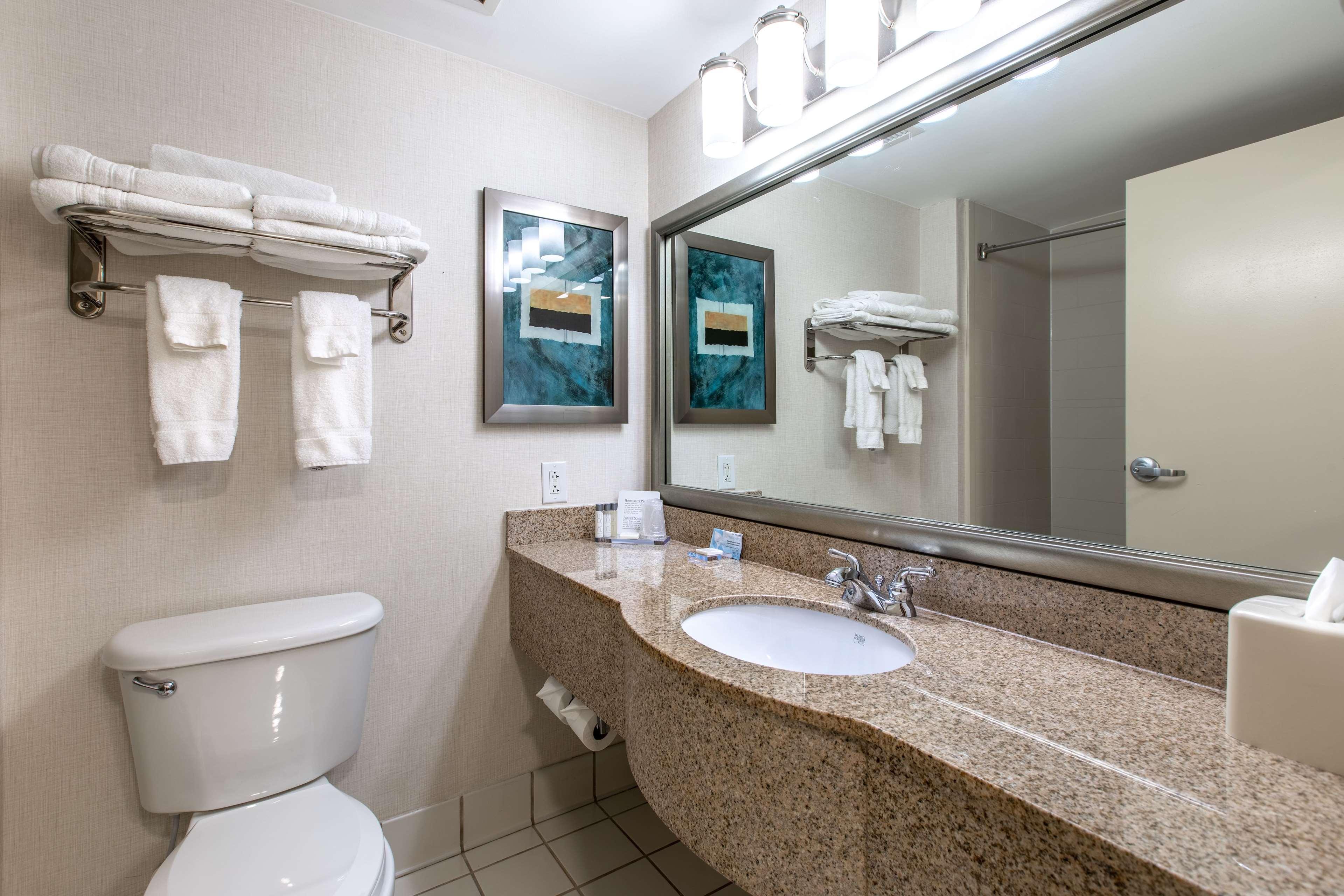 Wingate By Wyndham Charlotte Mills/speedway Hotel 3*