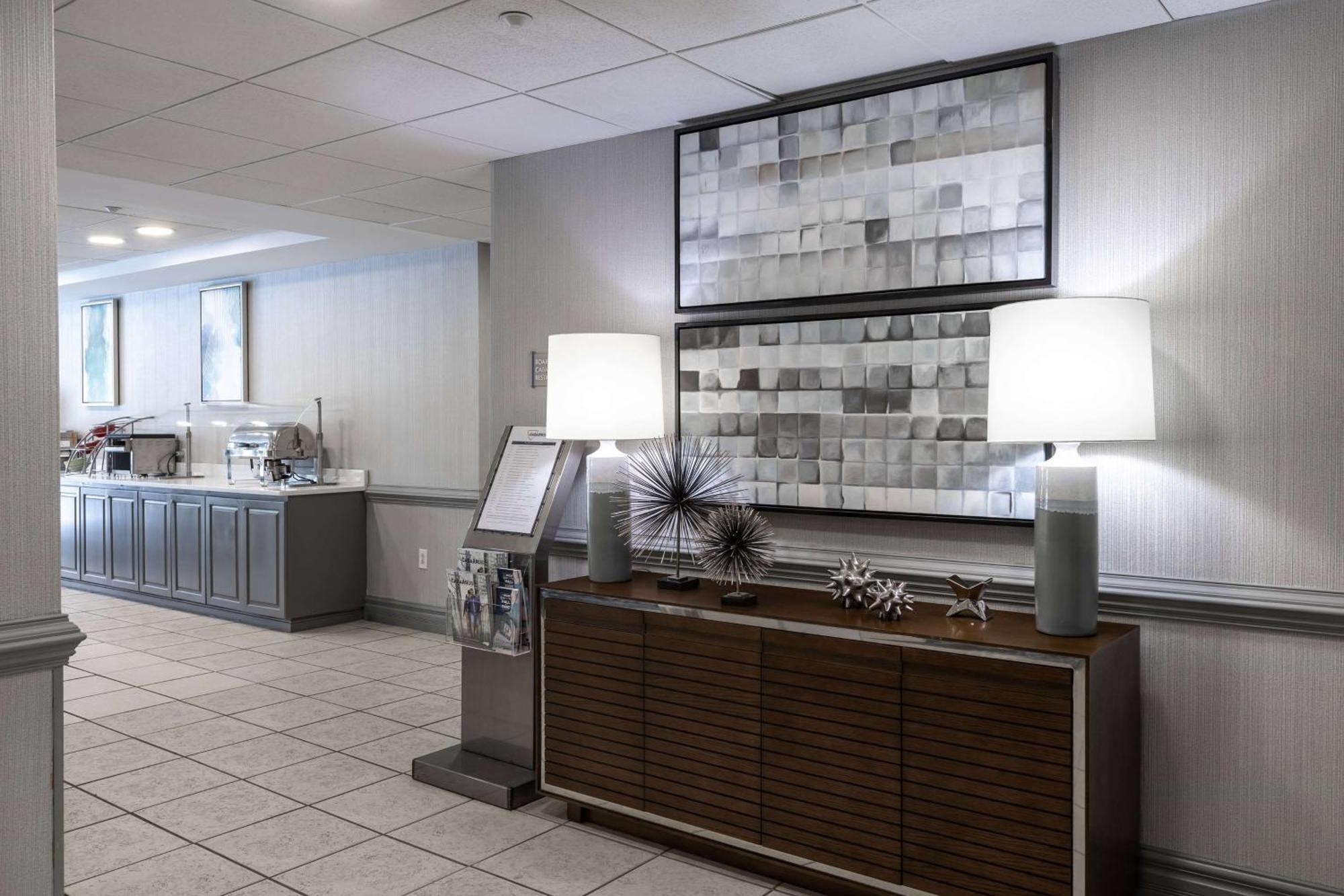 Hotel Wingate By Wyndham Charlotte Mills/speedway Concord
